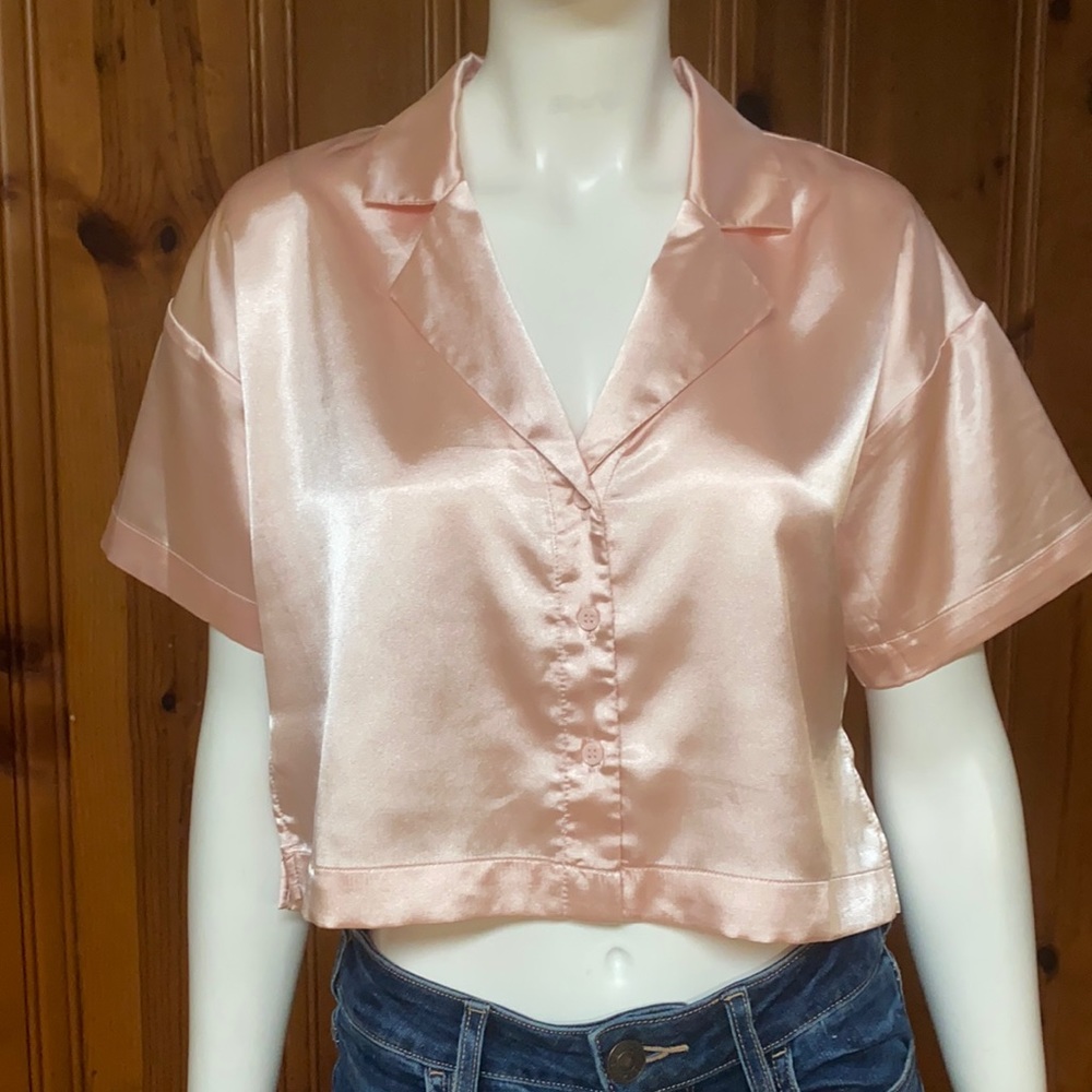 button down crop top